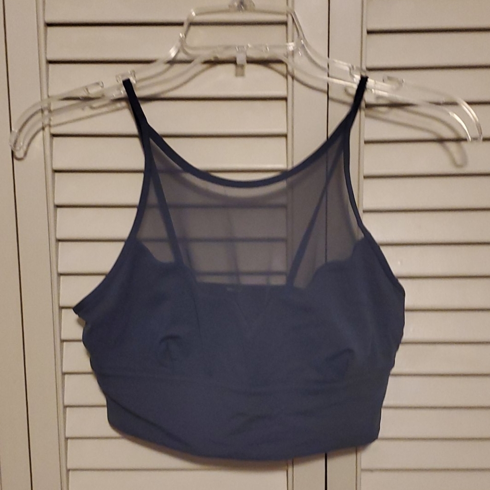 Lululemon sports bra/crop